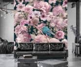Fototapete, Blauer Vogel auf einem Hintergrund aus rosa Rosen - Andrea Haase 