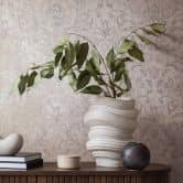 Vliestapete mit Blumen, Blätter ornamental glänzend beige, grau Floral 