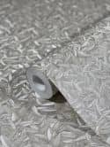 Non-woven wallpaper with shiny leaf motif pearl Floral by Harald Glööckler 