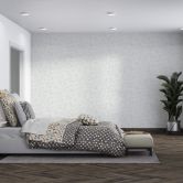Vliestapete mit leicht glänzendem Blattmotiv weiß Floral 