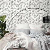 Bloemen aquarel behang wit grijs - Vliesbehang met bladeren - licht patroon behang modern 