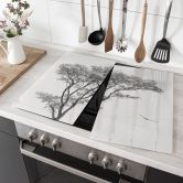 Herdabdeckplatte Minimalistischer Baum in ruhiger Landschaft - Flour 