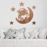 Holz-Deko Kinderzimmer - Kleiner Astronaut mit Mond und Sternen 