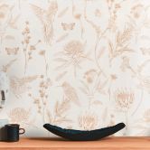 Vliestapete mit Blumen und Vögeln Weiß Braun - Tapete floral im Zeichen-Stil 