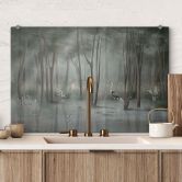 Spritzschutz Nebelwald am See mit Reiher in Grün - Ms Tiff 