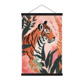 Affiche textile Tigre dans une jungle rose - Treechild 