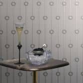 Versace Vliesbehang onderrand medusa hoofd grijs zilver metallic 