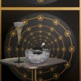 Versace ikke-vævet tapet I Love Baroque Medusa Circles Black Gold luksuriøst 