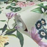 Vliestapete mit Blumenmotiv und Blättern beige, rosa Floral 
