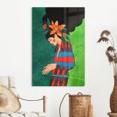 Glasbild Frau im Streifenkleid mit orangen Blüten - Hülya 