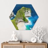 Hexagon Wandbild Felsenküste von Nusa Penida - Hugonnard - Alu-Dibond 