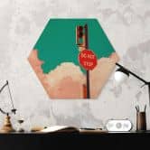 Hexagon-Holzbild Do Not Stop - Schild vor türkisblauem Himmel - CosmoZach 