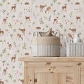 Mustertapete Kleine Rehe zwischen Blumen - Kikki Belle 