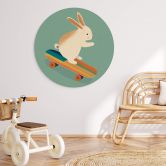 Rundes Wandbild Treechild - Niedlicher Hase auf einem Skateboard - Alu-Dibond 