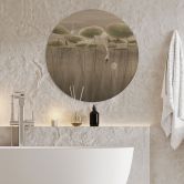 Holzbild Lotusblumen mit Schwan im Wasser in Grau - Ms Tiff - Rund 