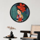Poster Frau mit roten Blüten und Musterkleid - Hülya - Rund 