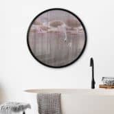 Poster lotusbloemen met zwaan in water in donkerroze - Ms Tiff - Rond 