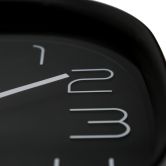 Minimalistische, moderne Wanduhr mit runden Ecken, schwarz | 29x29 cm 