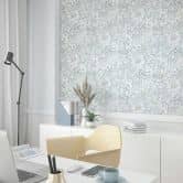Vliestapete mit stark strukturiertem Blattmotiv blau Floral 
