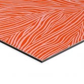 Wandbild Frau mit orangefarbener Decke - Müller - Alu-Dibond 