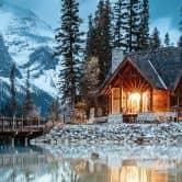 Fototapete Bergidylle am abendlichen See - Bing Li 