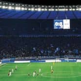 Fußball-Fototapete Hertha BSC - Volles Olympiastadion bei Nacht 