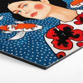Hexagon Wandbild Frau im Blütenkleid mit Kois - Hülya - Alu-Dibond 