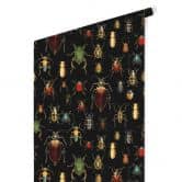 Papier peint à motifs UN Designs - Le paradis des scarabées (fond noir) 