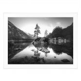 Poster Malerische Landschaft mit glasklarem Bergsee - Hintersee 