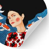 Sticker mural femme en robe fleurie avec koi - Hülya - Rond 