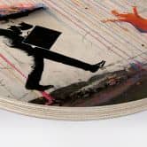 Holzbild Banksy - Coloured Rain - Rund 