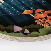 Wandcirkel Hout Bos en sterren bij nacht - SpaceFrog Designs 