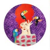 Poster Frau mit Tukan-Trio - Hülya - Rund 