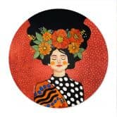 Poster Lächelnde Frau mit orangen Blumen - Hülya - Rund 