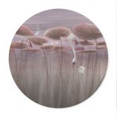 Poster lotusbloemen met zwaan in water in donkerroze - Ms Tiff - Rond 