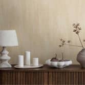 Holzoptik-Tapete in Beige – Moderne Vliestapete mit natürlicher Struktur 