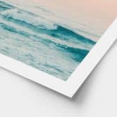 Poster Blaues Meer trifft auf rosa Himmel in Griechenland - Sisi & Seb 