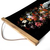Stoffbild Astronaut mit Blumen-Arrangement - Nicebleed 