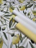 Ikke-vævet tapet citroner, blade blomster natur mat i hvid  