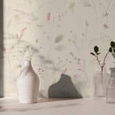 Papier peint fleurs des champs rose beige blanc - papier peint intissé avec motif floral aquarelle 