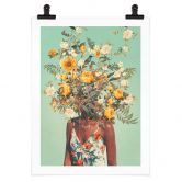 Poster Moth - Frau mit Sommerblumen auf dem Kopf 
