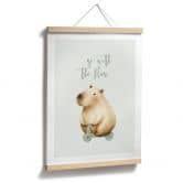Kinderposter Capybara auf Roller - Flow Spruch 