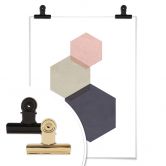 Poster Nouveauprints - Hexagones roses 