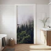 Türfolie Nebliger Wald - Selbstklebende Türdeko 
